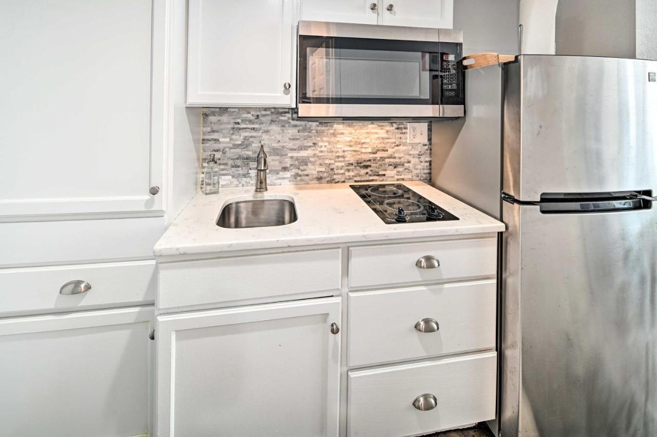 Beachfront Condo In Myrtle Beach With Pool Access Екстериор снимка