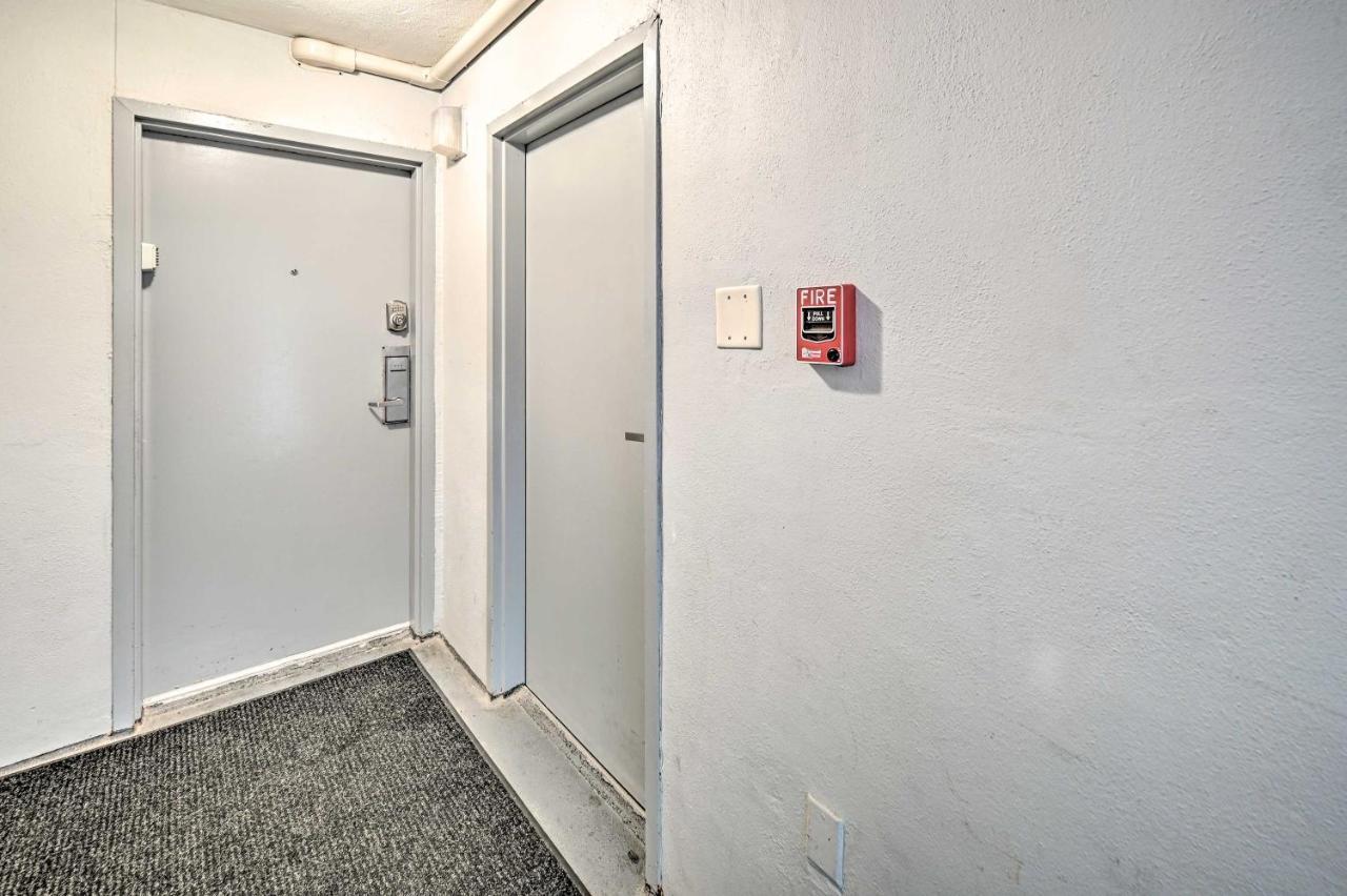 Beachfront Condo In Myrtle Beach With Pool Access Екстериор снимка